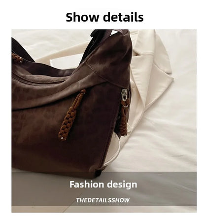 Women Fashion Leopard Print Crossbody Bag Large Capacity Hobo Shoulder Bag for Daily Commute Casual Outfit Armpit Bag