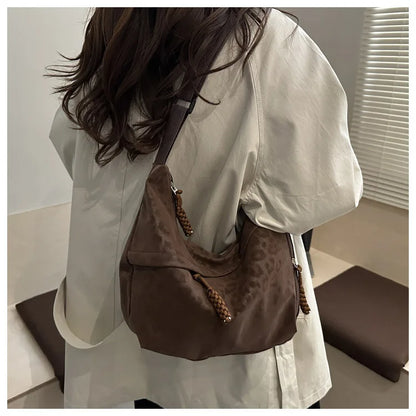 Women Fashion Leopard Print Crossbody Bag Large Capacity Hobo Shoulder Bag for Daily Commute Casual Outfit Armpit Bag