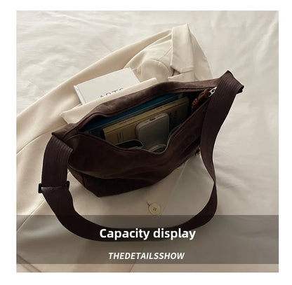 Women Fashion Leopard Print Crossbody Bag Large Capacity Hobo Shoulder Bag for Daily Commute Casual Outfit Armpit Bag